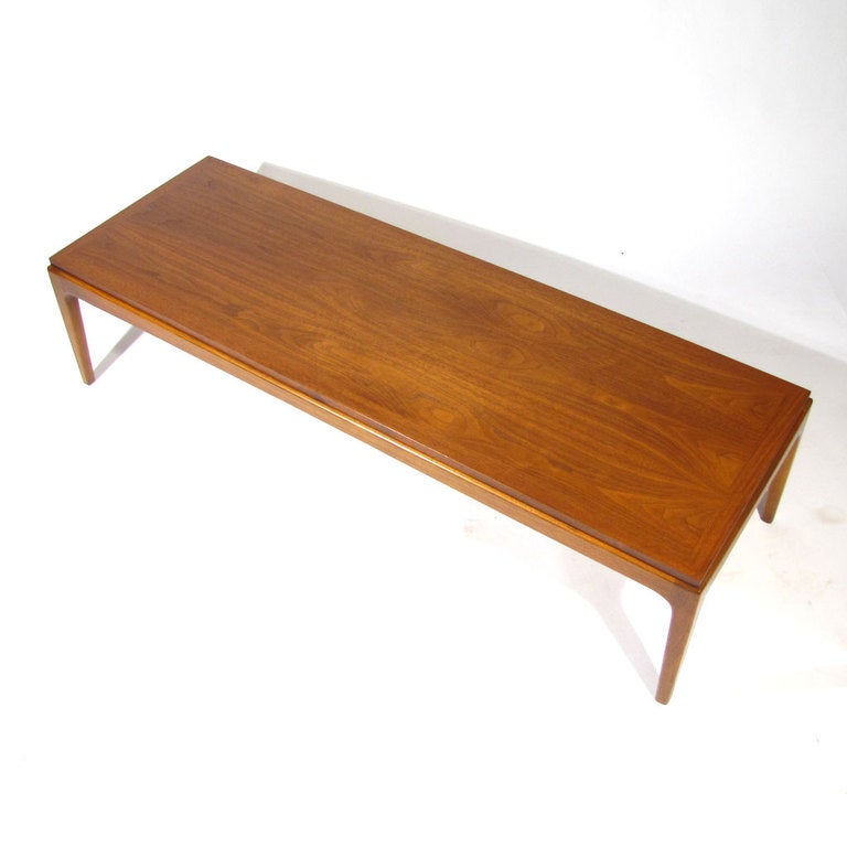 MidCentury Tables For Sale at 1stDibs