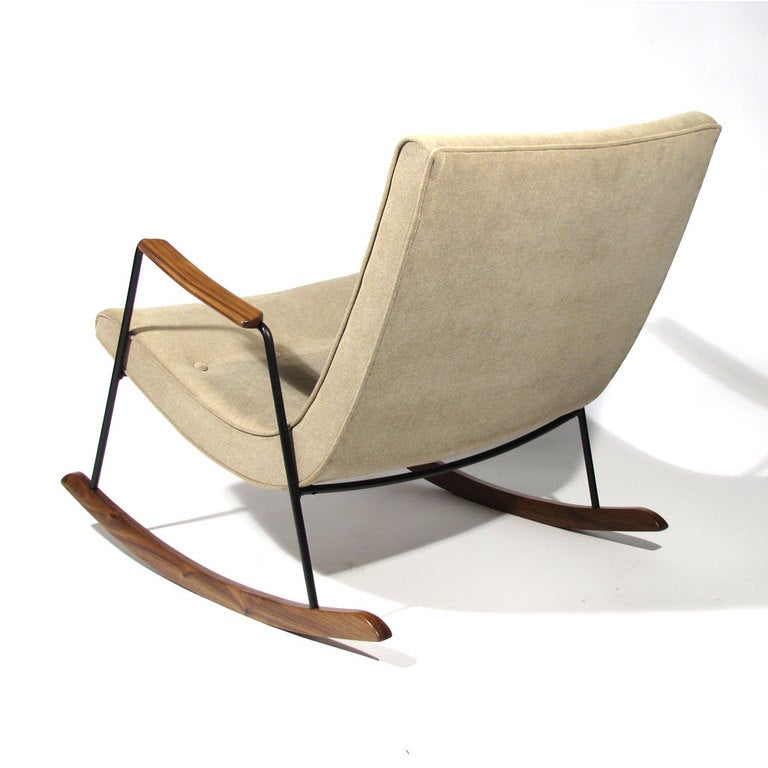 Milo Baughman Rocking Chair In Excellent Condition For Sale In Baltimore, MD