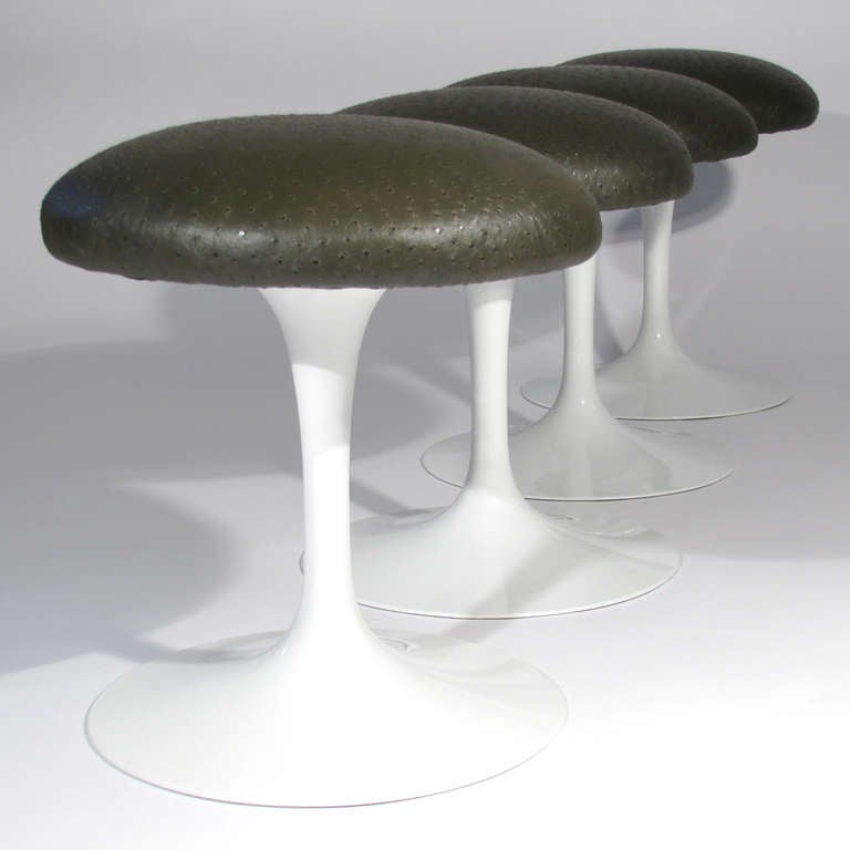 Eero Saarinen Stools
