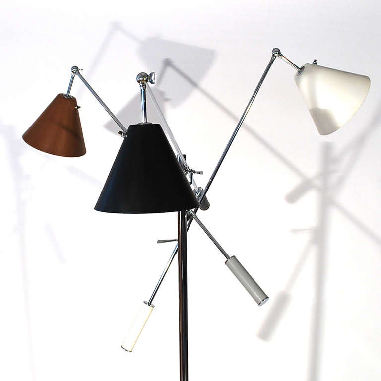 Arteluce Triennale Floor Lamp In Good Condition For Sale In Baltimore, MD