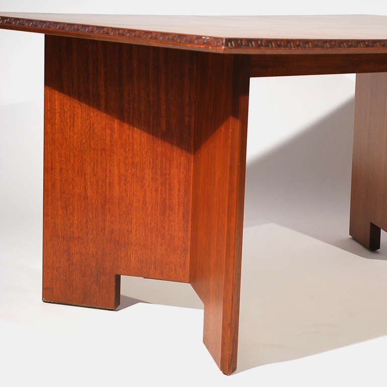 Mid-20th Century Frank Lloyd Wright Mahogany Dining Table For Sale