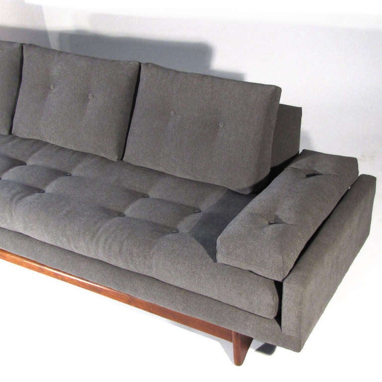 Adrian Pearsall Sofa In Excellent Condition In Baltimore, MD