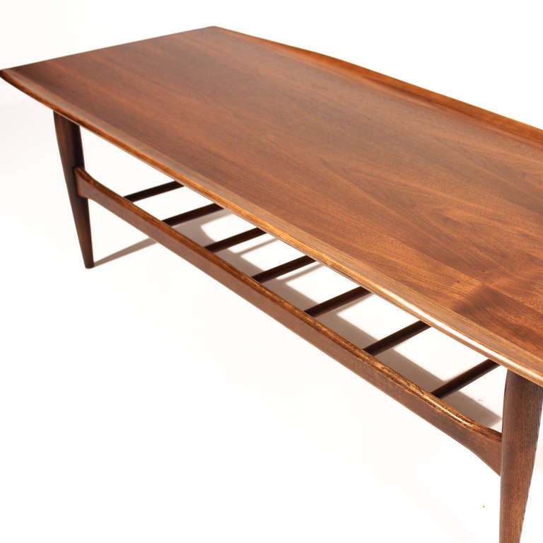 Grete Jalk Style Coffee Table In Excellent Condition For Sale In Baltimore, MD