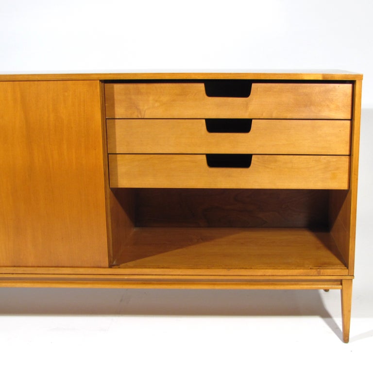 Mid-20th Century Paul McCobb Sideboard For Sale