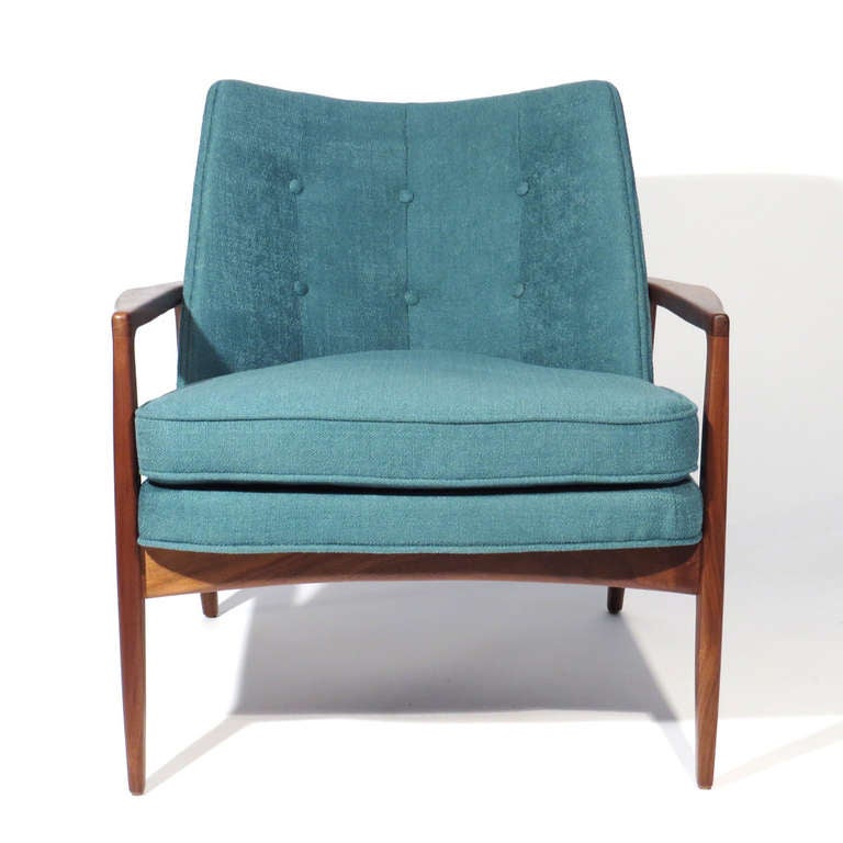 Mid-Century Modern Milo Baughman Chairs For Sale