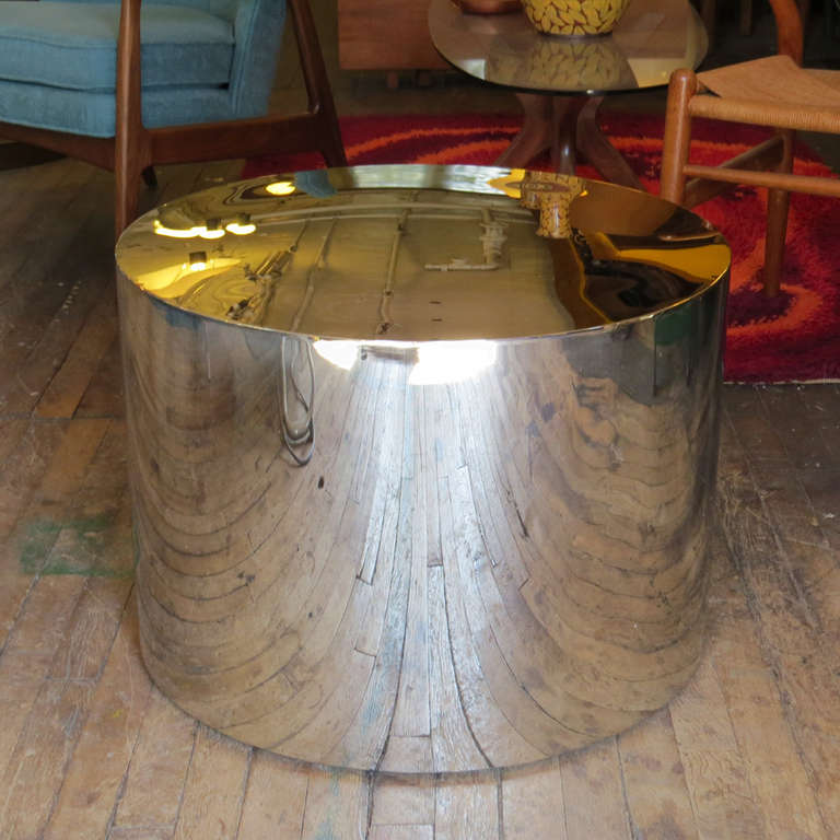 Chrome Drum Table In Excellent Condition For Sale In Baltimore, MD