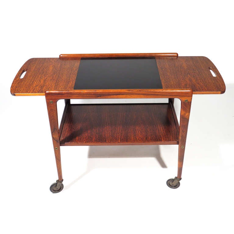 Danish Rosewood Cart In Excellent Condition For Sale In Baltimore, MD