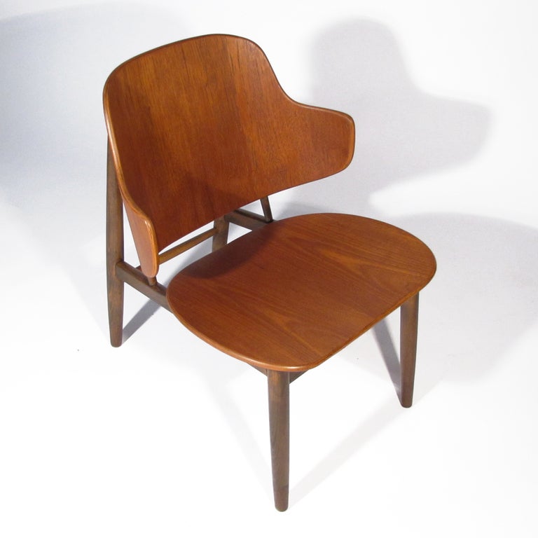 Mid-20th Century Ib Kofod-Larsen Chair