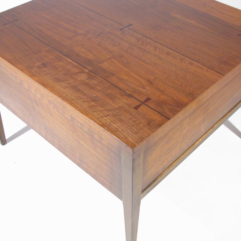 Mid-Century Table In Excellent Condition For Sale In Baltimore, MD