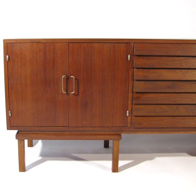 Merton Gershun Sideboard In Excellent Condition For Sale In Baltimore, MD