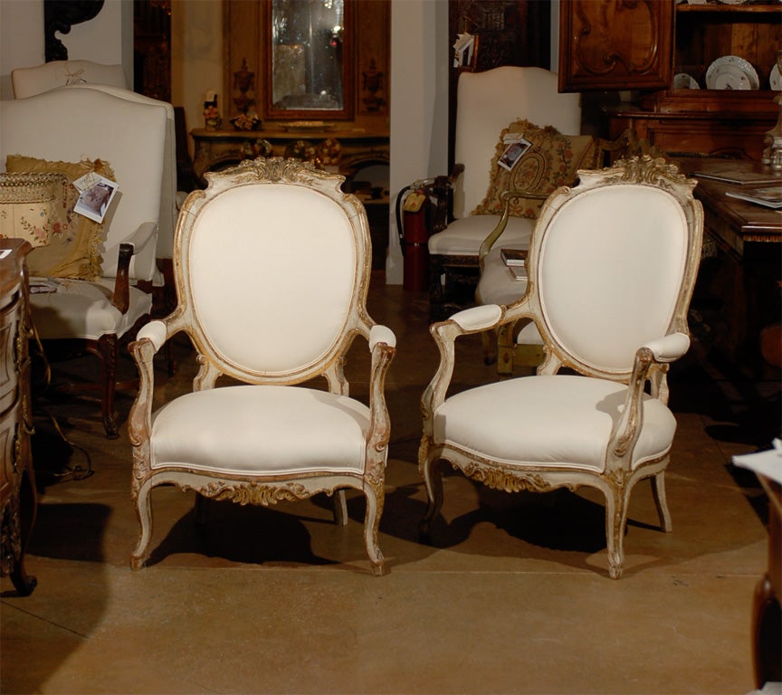 Pair of 19th century Italian painted wood armchairs, circa 1870, one of a kind. Mizzenmast