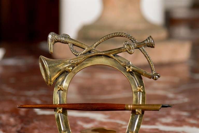 English Edwardian Period 1900s Inkwell with Brass Equestrian Motifs and Base For Sale 1