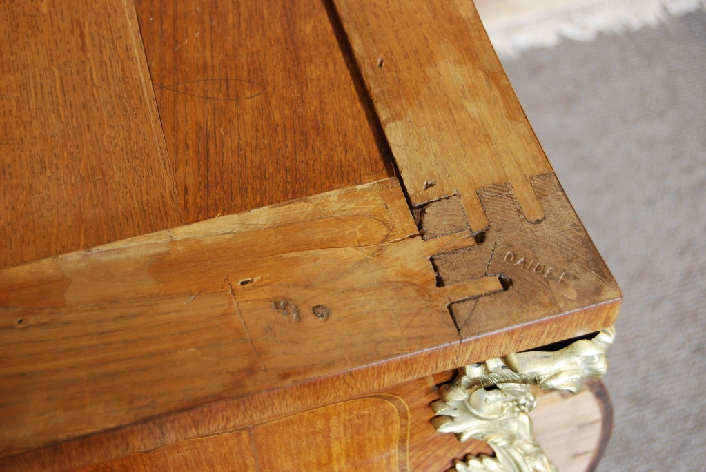 Marquetry inlaid Kingwood and Rosewood Commode stamped DAIDEF For Sale 4