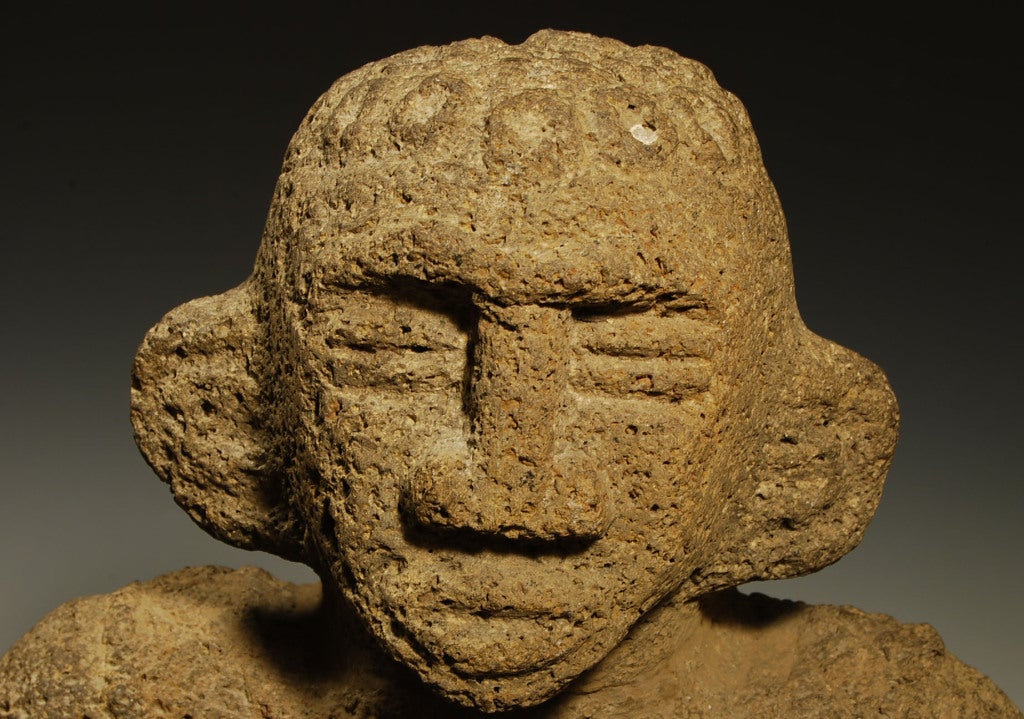 Important Pre Columbian Costa Rican Stone Prisoner For Sale 1
