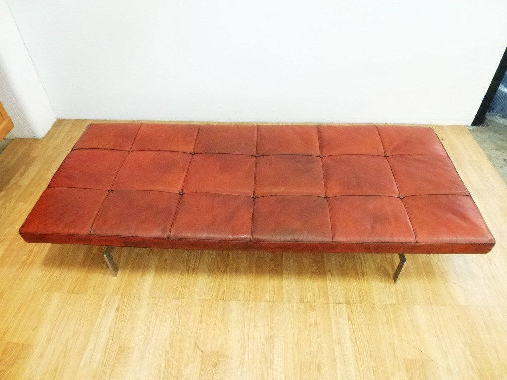 Red leather PK80 Daybed, Poul Kjaerholm for E. Kold Christensen In Good Condition In Sittard, NL