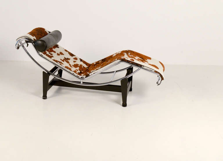 Le Corbusier Lc4 by Cassina in Pony Skin