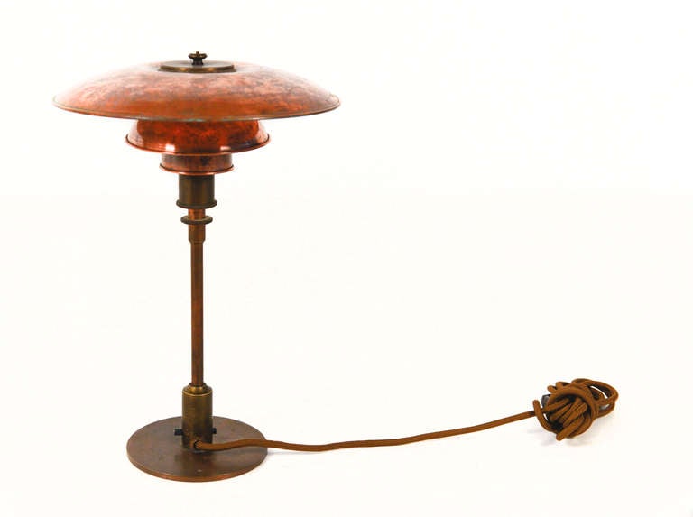 Rare copper PH3/2 by Poul Henningsen for Louis Poulsen, 1929, Patented. In Good Condition For Sale In Sittard, NL