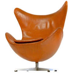 Cognac Egg Chair, Arne Jacobsen, Fritz Hansen Very Old.