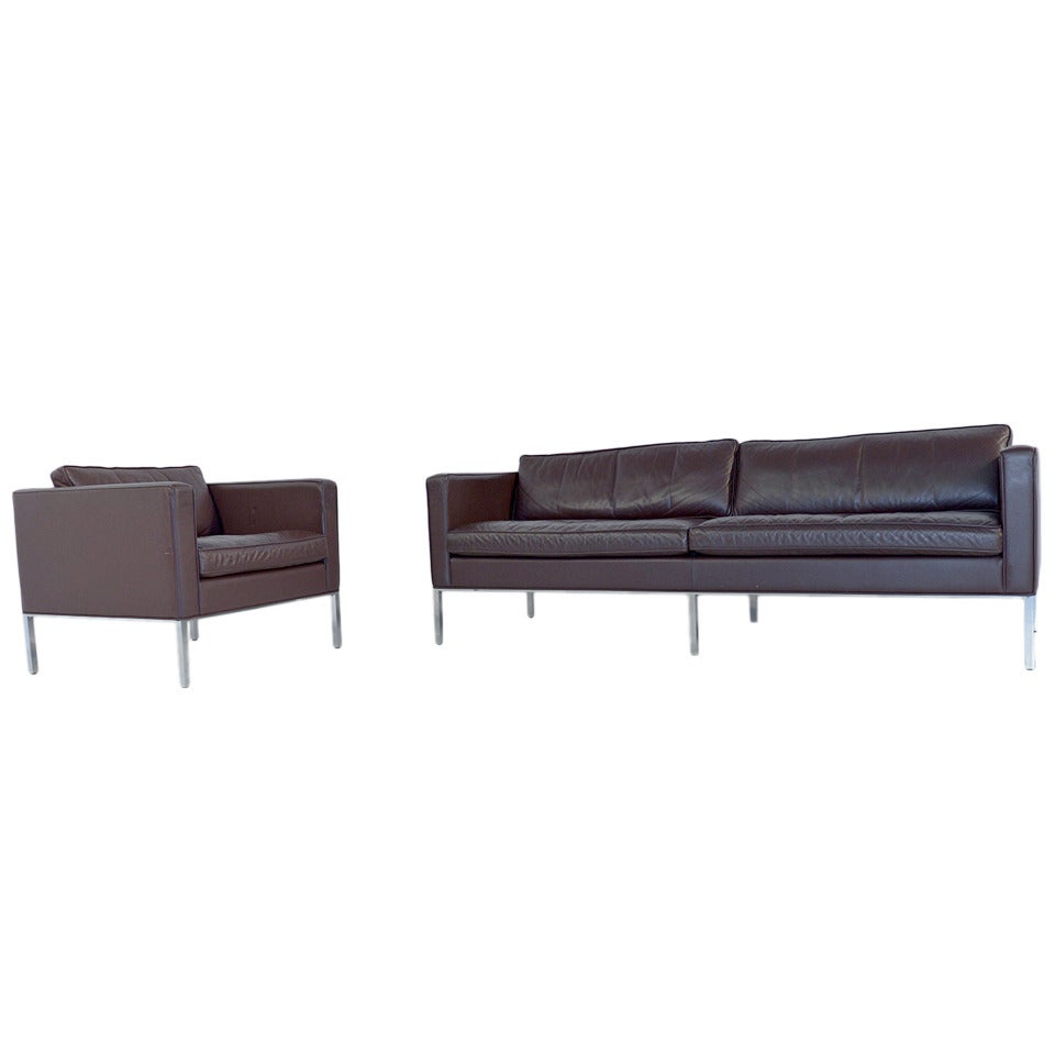 Artifort lounge set, 2, 5 seater and lounge chair