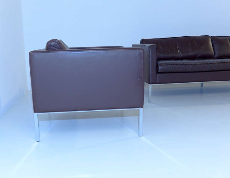 Artifort lounge set, 2, 5 seater and lounge chair 2