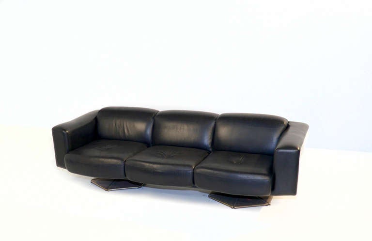 Very rare Finnish Prisma sofa by Voitto Haapalainen For Sale 4