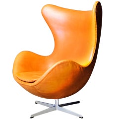 Egg chair from 1975, Arne Jacobsen for Fritz Hansen