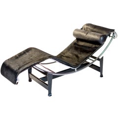 Le Corbusier LC4 in Pony skin made by Cassina Italy