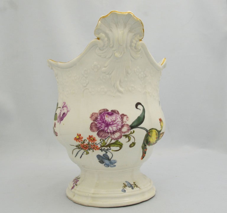 Meissen ‘Deutsche Blumen’ Wine Cooler In Good Condition For Sale In Shakespeare, ON