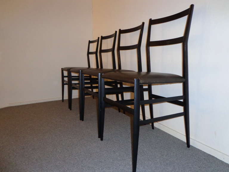 Mid-Century Modern Four Gio Ponti Superleggera Dining Chairs by Cassina