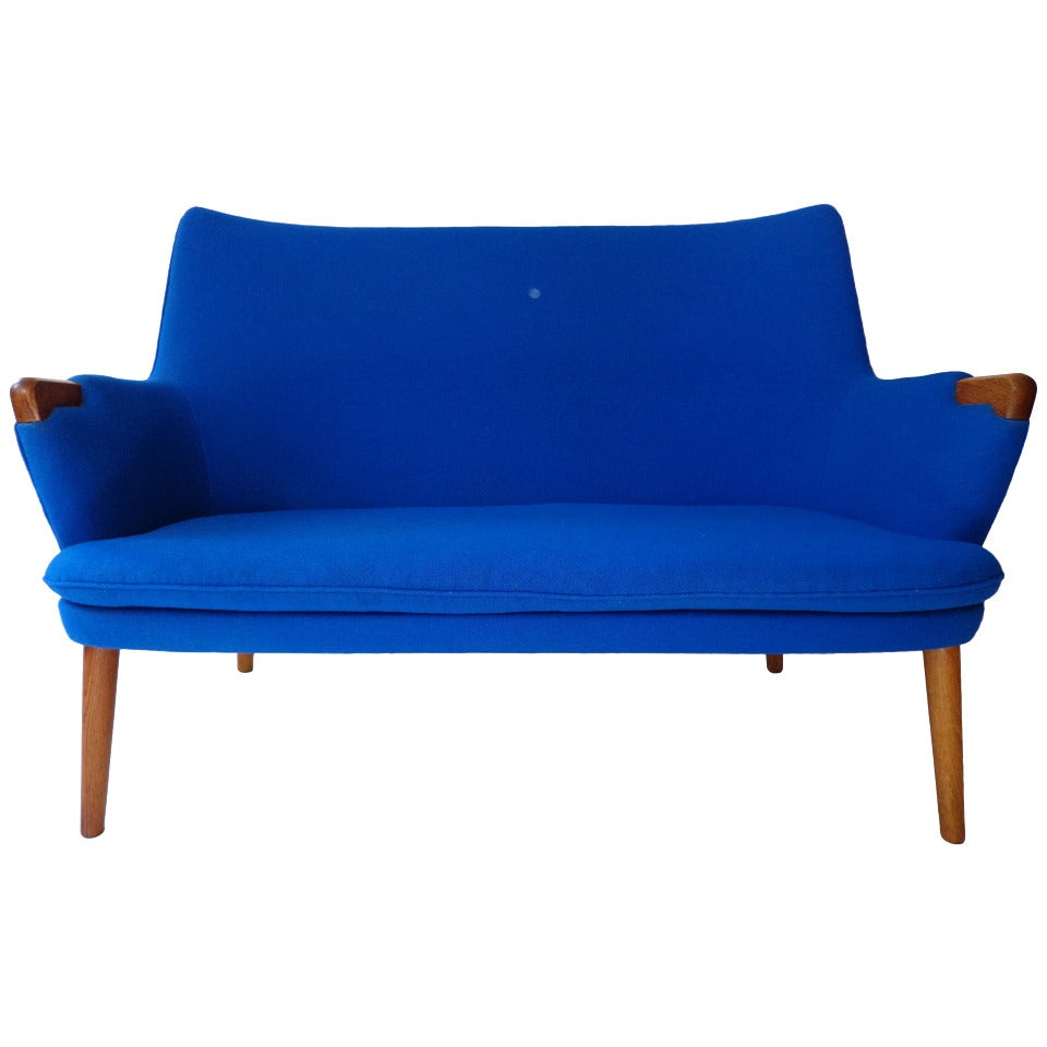 Mini bear sofa AP 315 by Hans J. Wegner made by A.P. Stolen
