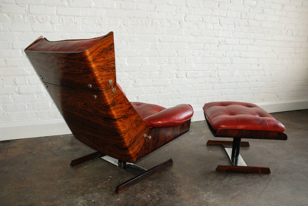 Mid-Century Modern JD Móveis e Decorações Ltda Leather, Rosewood, Steel Lounge Chair, Brazil