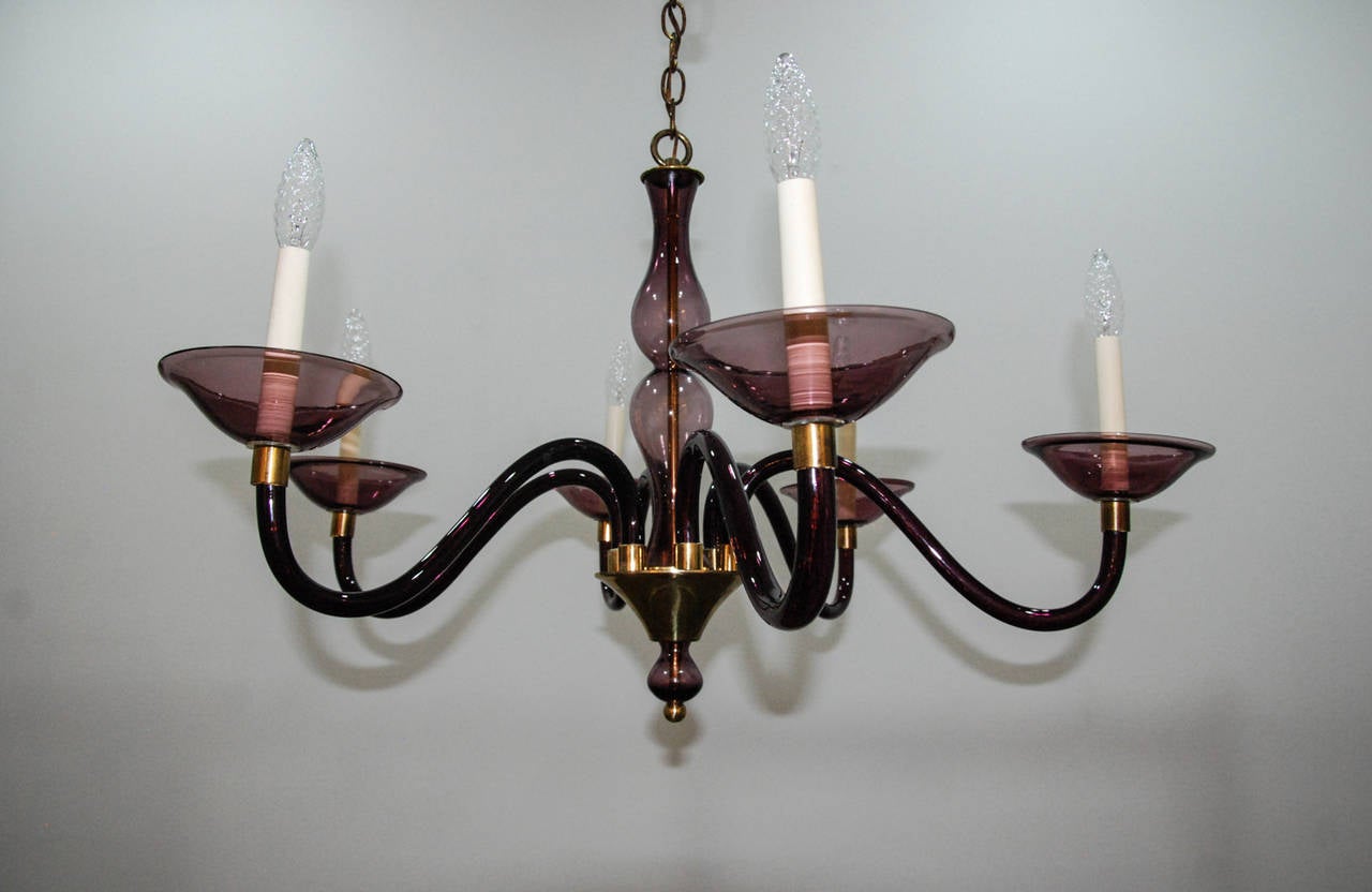 20th Century Purple Murano Glass and Brass Chandelier in the Style of Pauly and Cie, 1950s For Sale