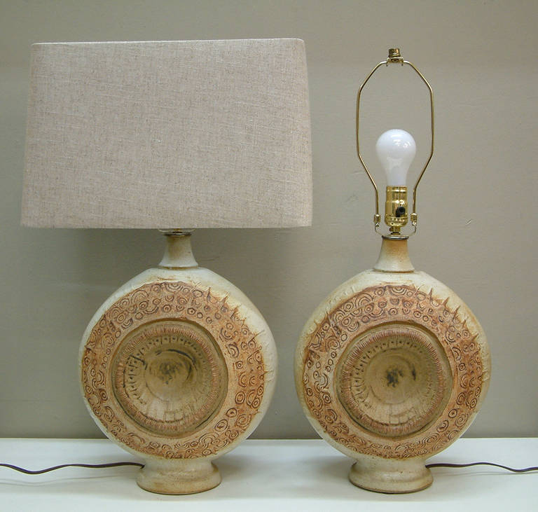 English Rare Pair of Bernard Rooke Stoneware Lamps, circa 1970 For Sale