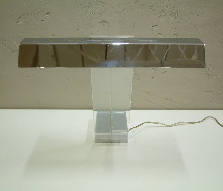 Polished Stainless Steel and Lucite Desk Lamp, circa 1970 In Excellent Condition For Sale In Richmond, VA