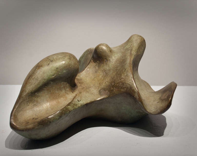 Nationally recognized Virginia artist Conway Thompson obtained her master's degree in sculpture from The Instituto Allende in Mexico after her studies at Mary Washington College (Fredericksburg, Virginia), Art Students League (New York, New York)