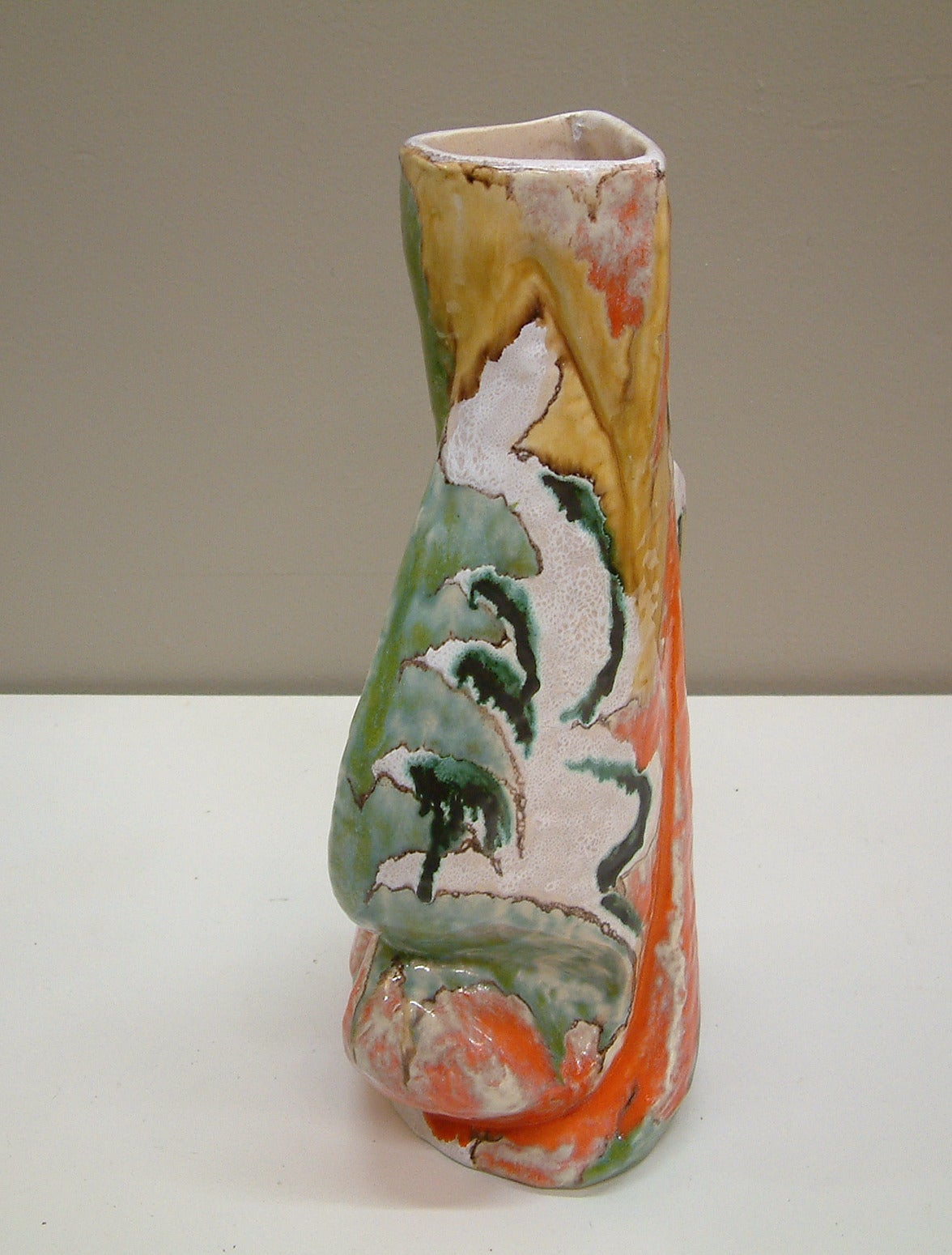Elio Schiavon Hi-Glaze Ceramic Vase, Italy, circa 1960 In Excellent Condition In Richmond, VA