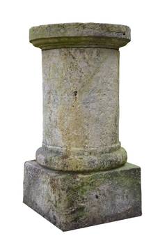 Antique Stone pedestal - 18th century