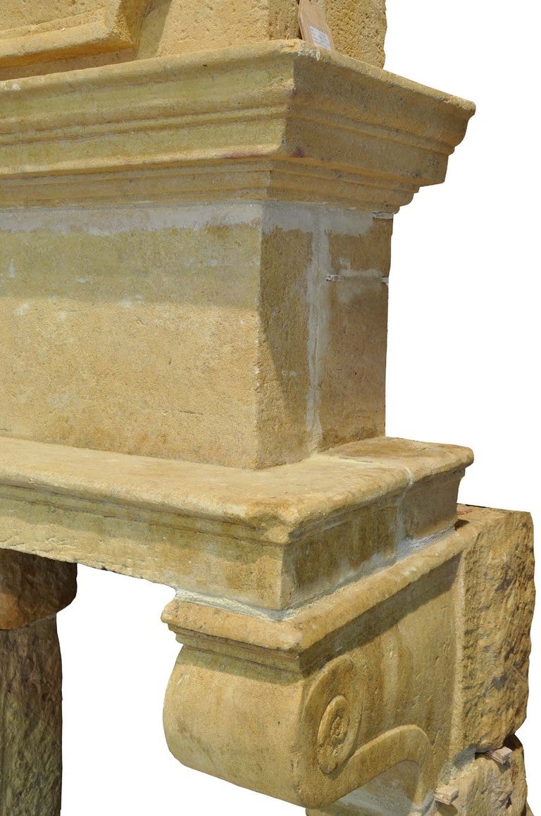 French Louis the 13th period limestone fireplace - 17th century 2