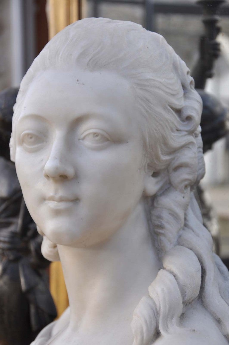 White Carrara marble bust of Madame du Barry - 19th century 1