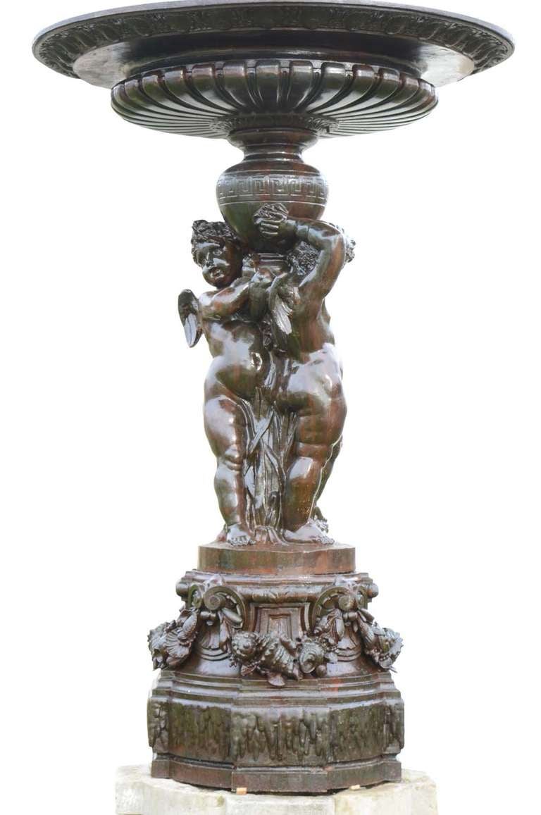 Cast Iron Fountain Center Piece, Late 19th Century # E6399 In Good Condition For Sale In Richebourg, Yvelines
