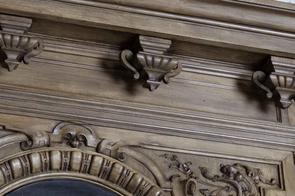 French Renaissance style wallnut fireplace - Ca 1880 4