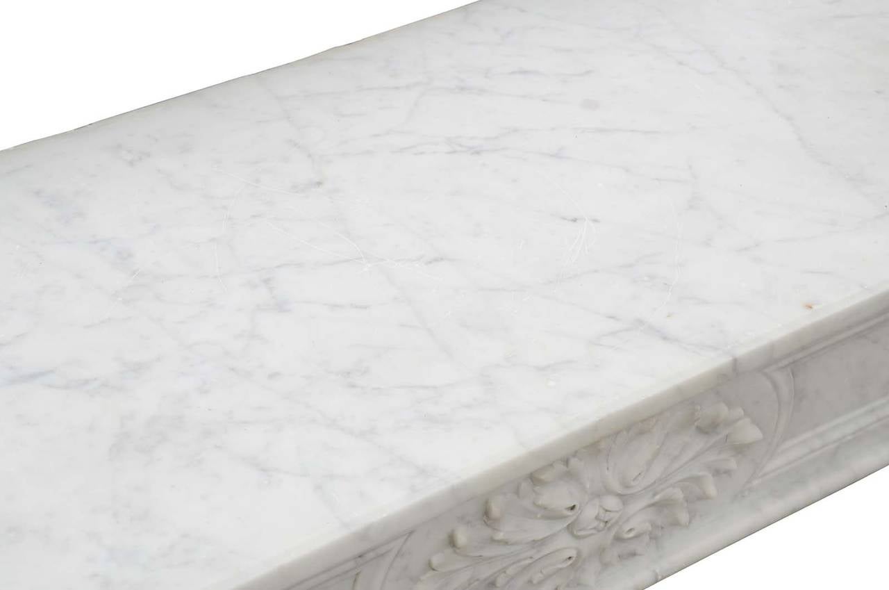 French Louis XVI Style White Marble Fireplace, 19th Century For Sale 3
