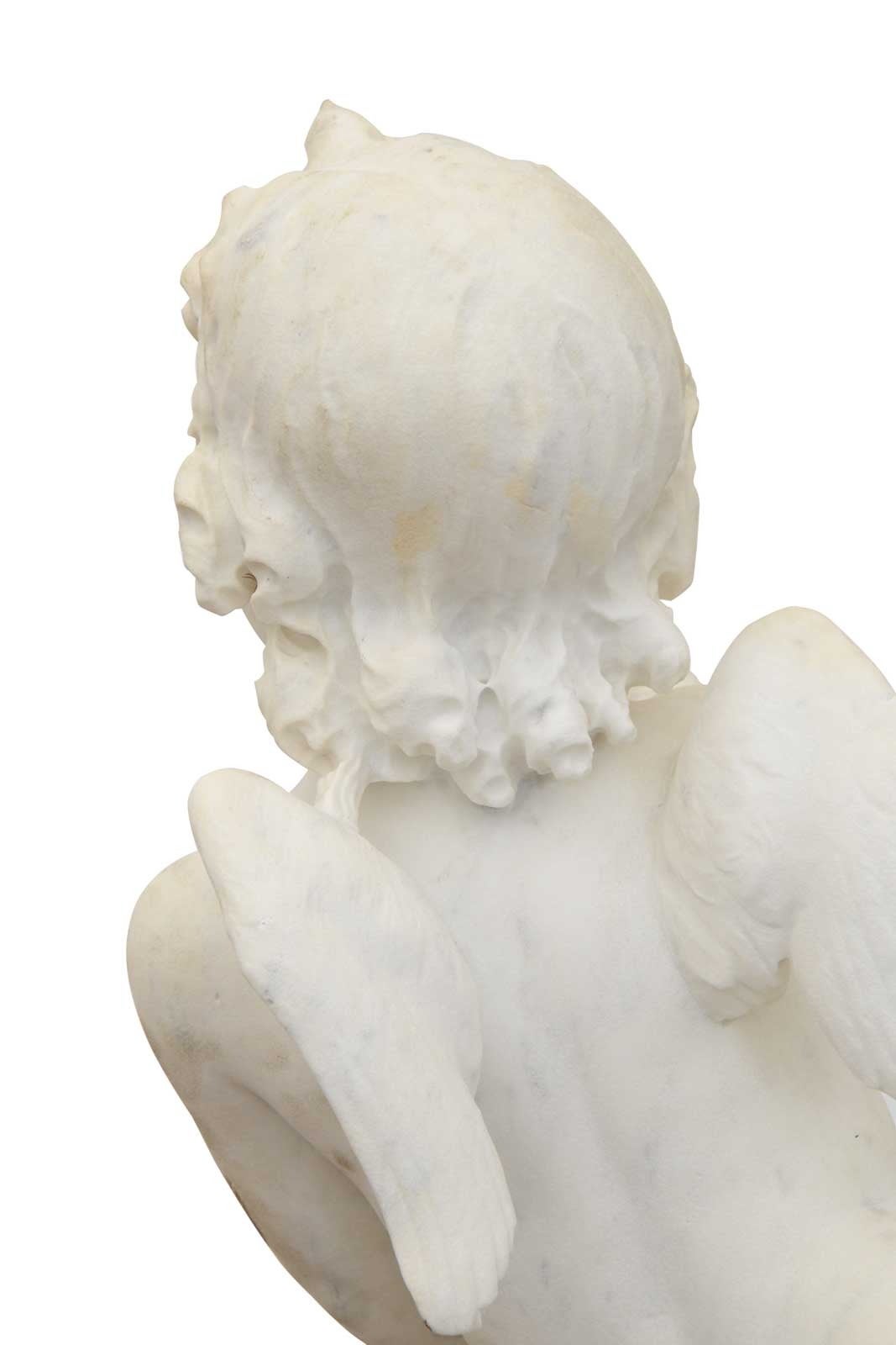 Little Marble Angel Statue, 19th Century In Good Condition In Richebourg, Yvelines