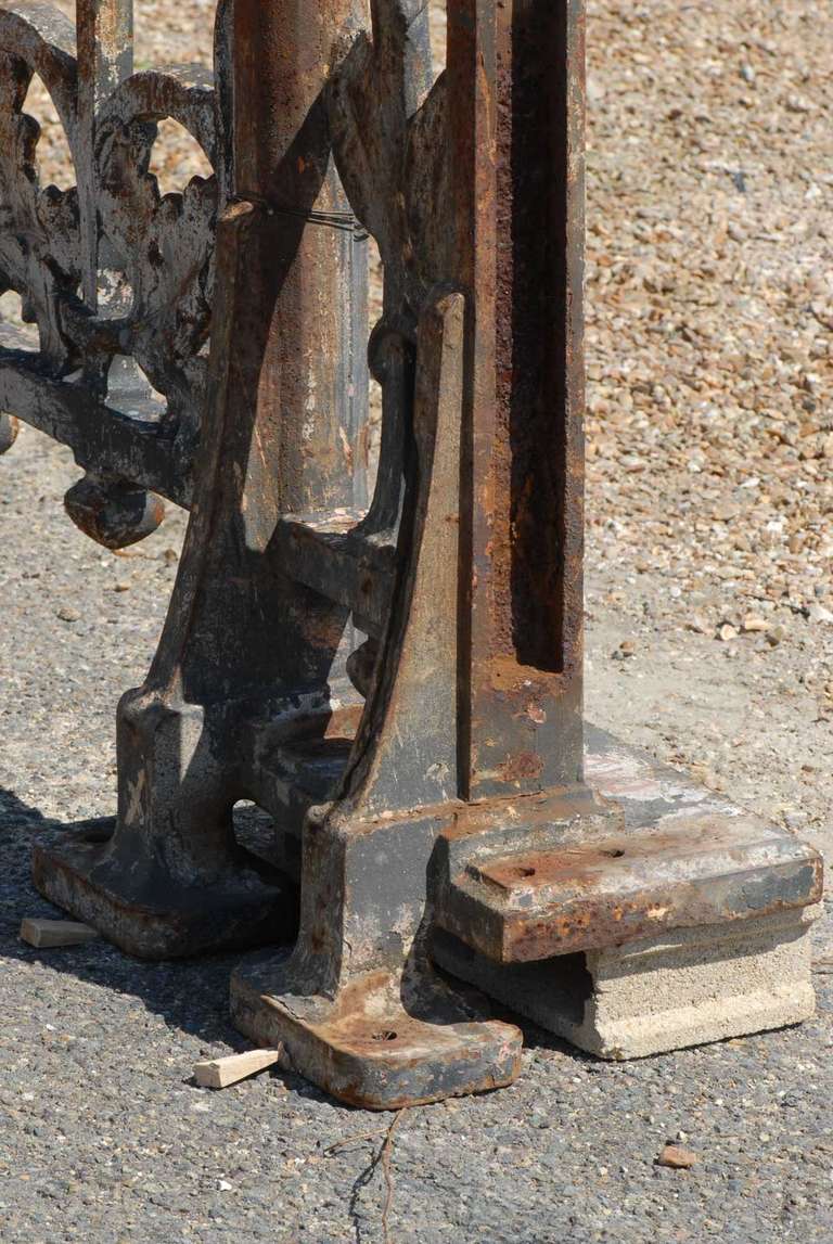 Art Nouveau period cast iron balustrade - Ca 1900