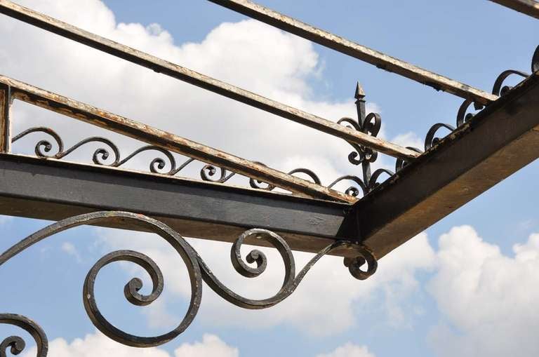 19th Century Wrought iron canopy - Late 19th century or early 20th century