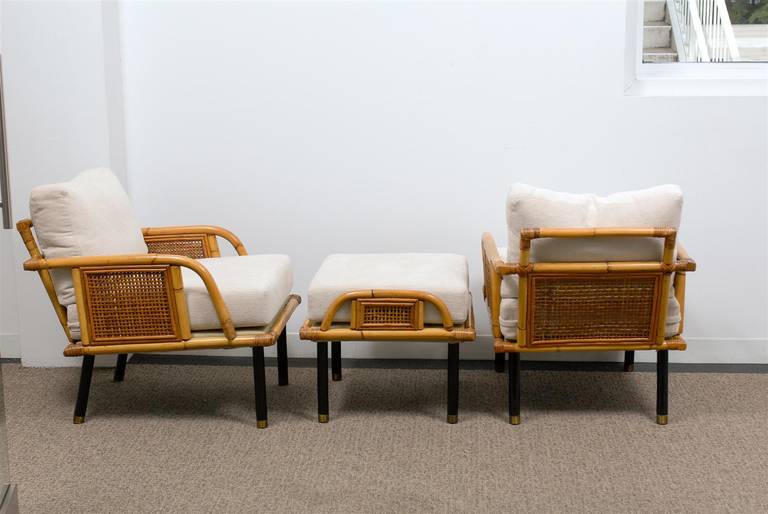 Milieu du XXe siècle Sublime paire de fauteuils de salon modernes en rotin et canne de Ficks Reed, datant d'environ 1950 en vente