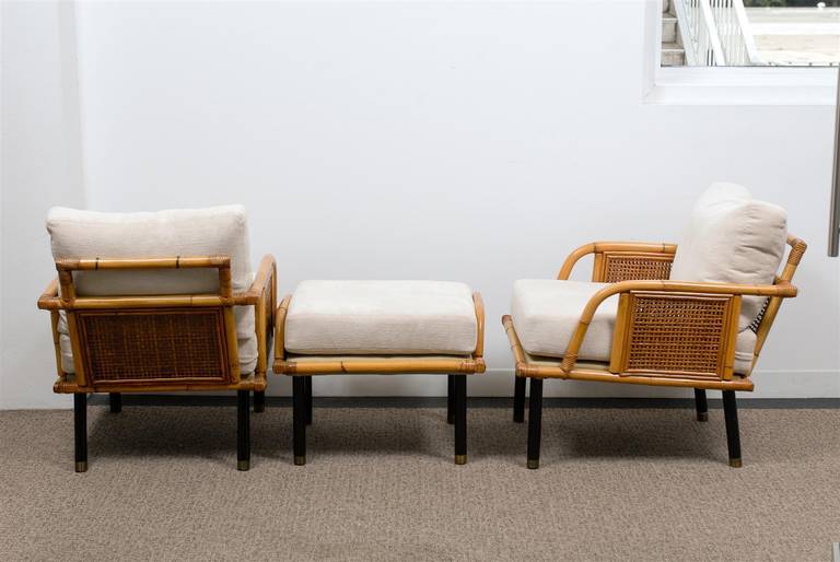 Sublime Pair of Modern Rattan and Cane Lounge Chairs by Ficks Reed, circa 1950 In Excellent Condition For Sale In Atlanta, GA