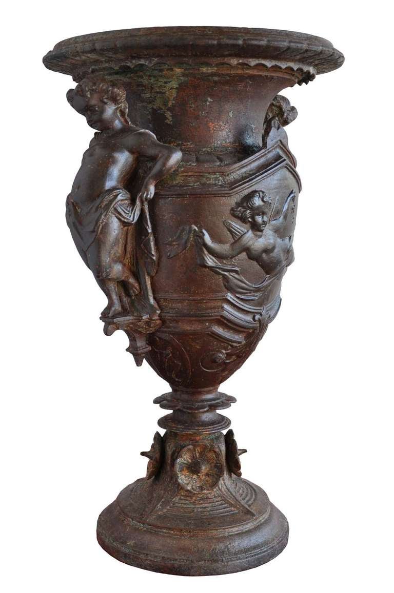 Cast Iron Vase, Late 19th Century For Sale 1