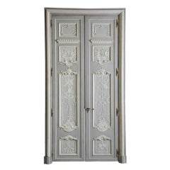 Pair of doors maded of French Regence style oakwood  woodwork carved panels