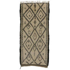 Mid-Century Modern Beni Ourain Moroccan Rug with Tribal Symbols 11